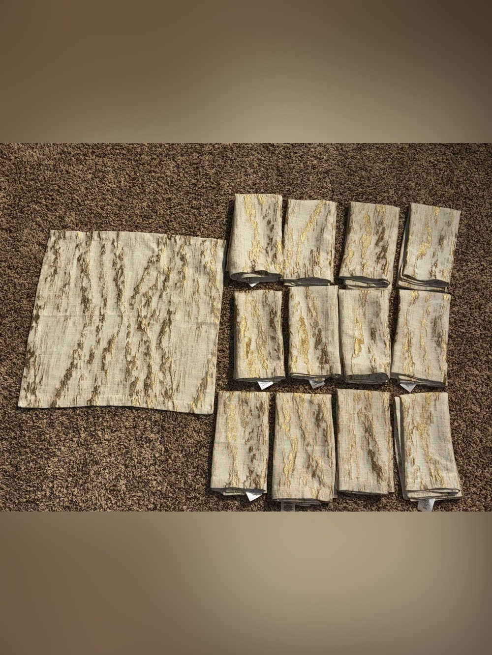 11 West Elm linen napkins gold metallic accent